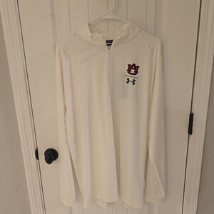 Under Armour Cream Quarter-Zip Pullover with Logo NWT